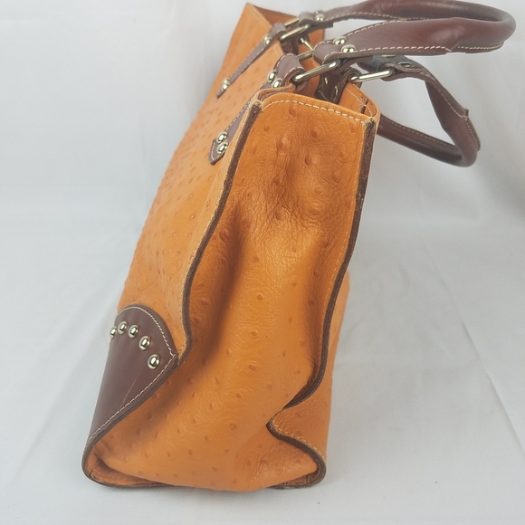 Claudia Firenze Ostrich Textured Italian Leather Bag - Picture 4 of 16
